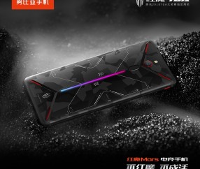  电竞联名款发布，时尚与竞技碰撞擦出火花