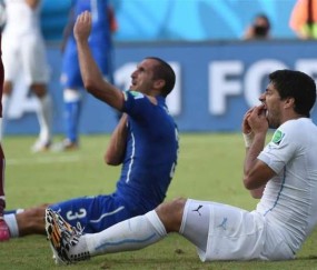  苏亚雷斯伤愈复出首战，乌拉圭锋霸锋芒再现