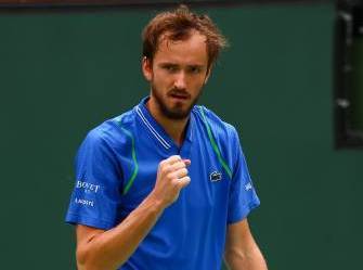  辛纳青春风暴席卷，意大利新星登顶美网