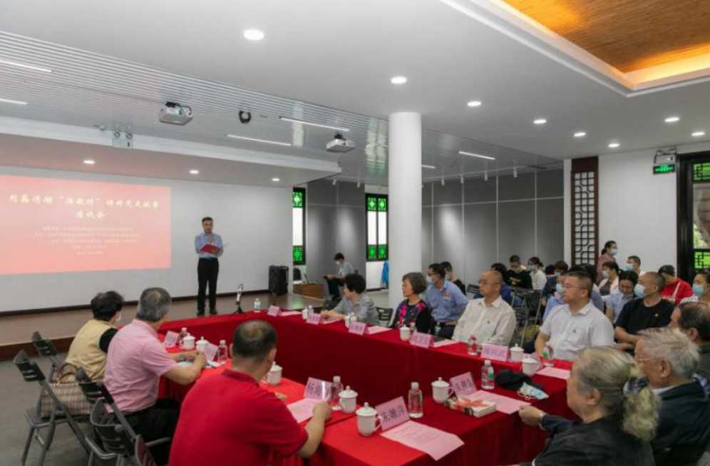  电竞精神传承发扬，激励年轻一代追梦