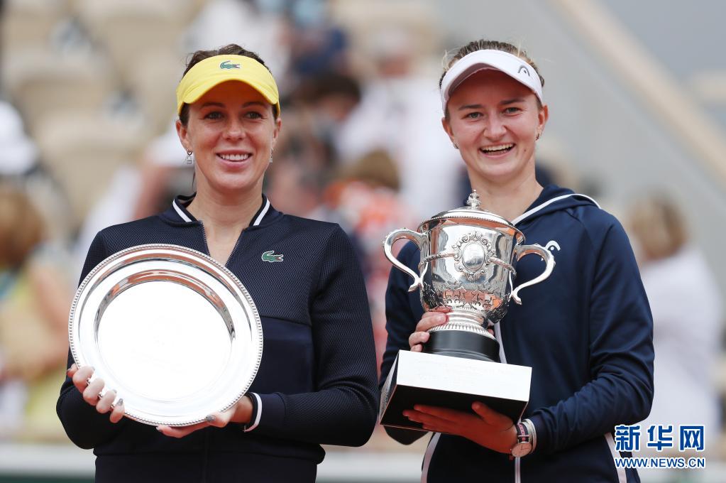  克雷吉茨科娃法网黑马一黑到底