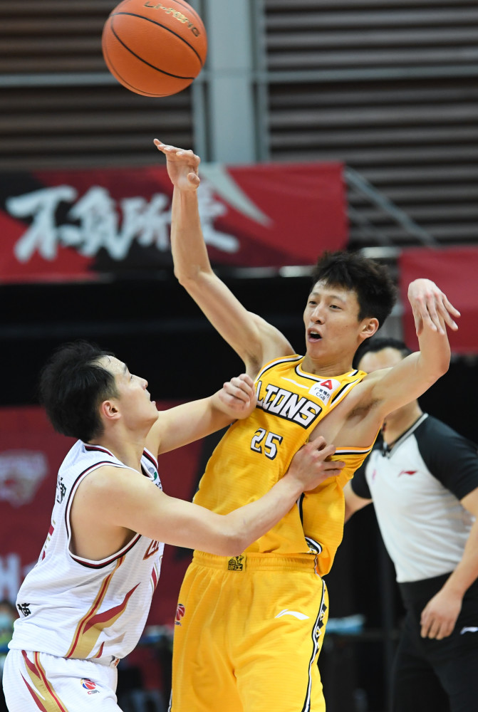  孙铭徽准三双广厦力克浙江稠州金租